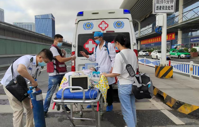 泽州县救护车出租公司